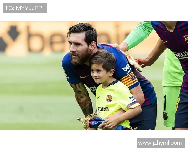 足球明星与孩子们的温馨互动视频展现梦想与希望的传承